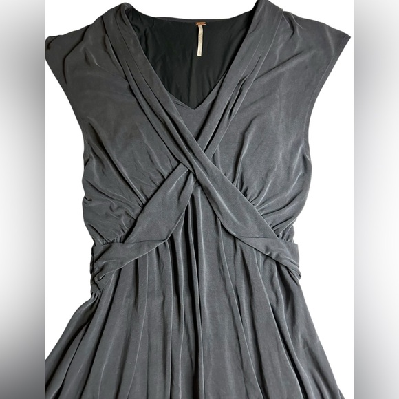 FREE PEOPLE Cupro Criss Cross Cap Sleeve Minidress/Tunic In Black Sz S/M ✨EUC✨ - Picture 3 of 8
